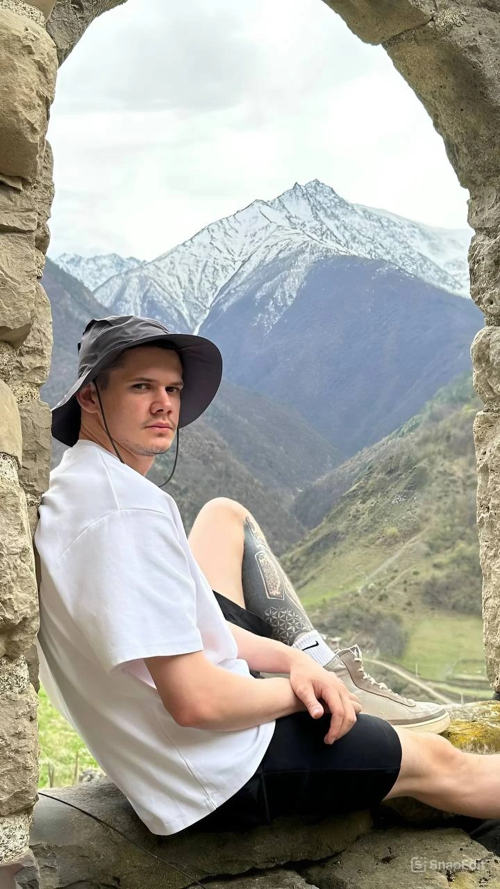 Павел Пушкин в горах